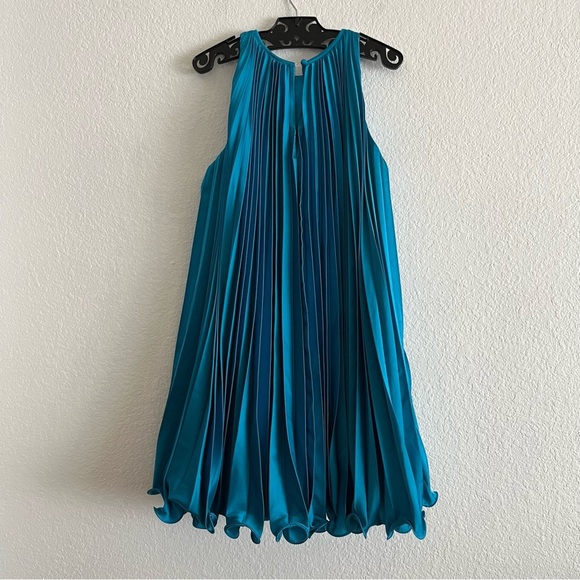 Mac Duggal Pleated Halter Neck Flowy Mini Trapeze Dress 49636 NWT Ocean Blue - Picture 8 of 12